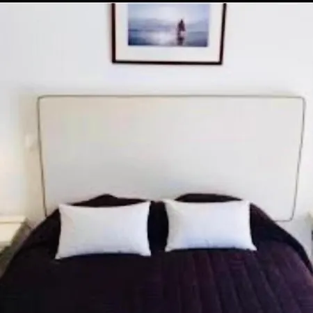 ホテル Accomodation Lagos ラゴス